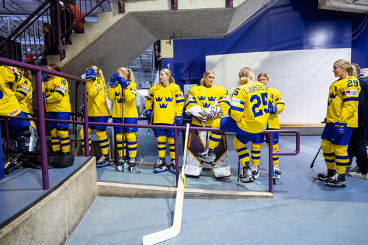 Players of the Swedish women's national ice hockey team