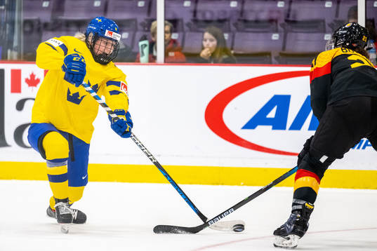 Hilda Svensson of Sweden