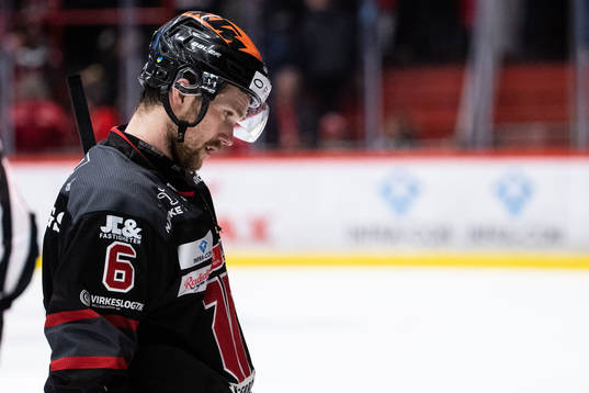 Örebros Filip Berglund deppar