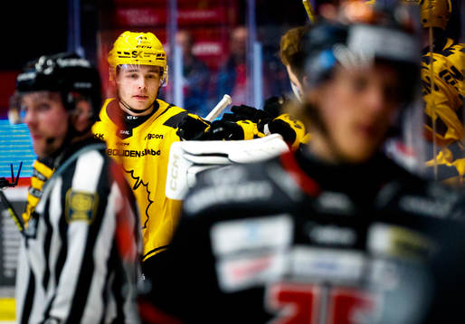 Skellefteås Elias Salomonsson gör 0-1