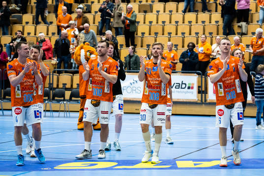 IFK Kristianstads spelare jublar
