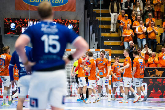 IFK Kristianstads spelare jublar