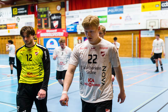 Lugis Axel Andresson deppar