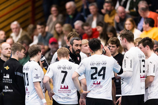 Lugis tränare Nemanja Milosevic ger direktiv