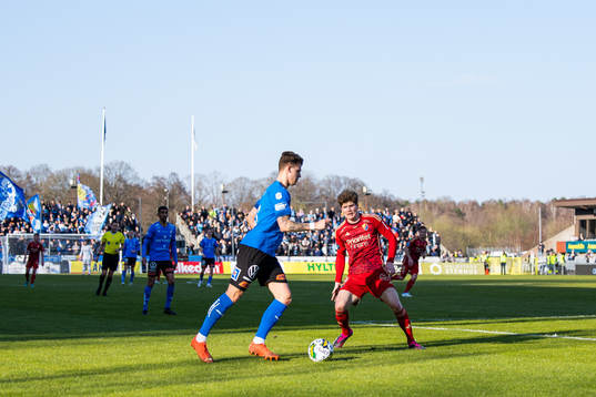Bläddra bland fler bilder av Fotboll, Allsvenskan, Halmstad - Djurgården