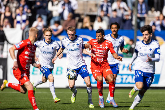 IFK Norrköpings Victor Stange Lind och Värnamos Wenderson
