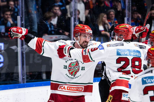 Bläddra bland fler bilder av Ishockey, Hockeyallsvenskan, Final 3, Djurgården - Modo