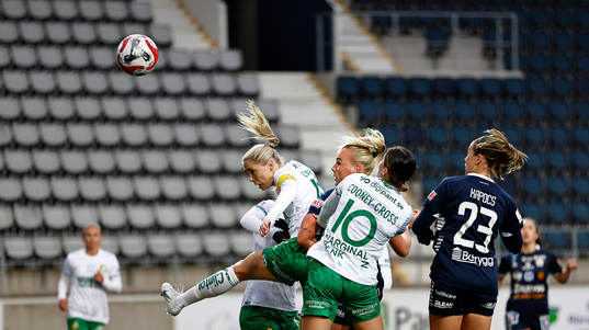 Mål 1-0 av Linköpings Cathinka Friis Tandberg