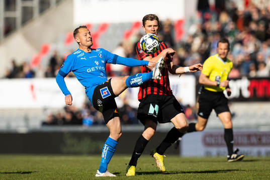 Halmstads Joel Allansson och Brommapojkarnas Ludvig Fritzson