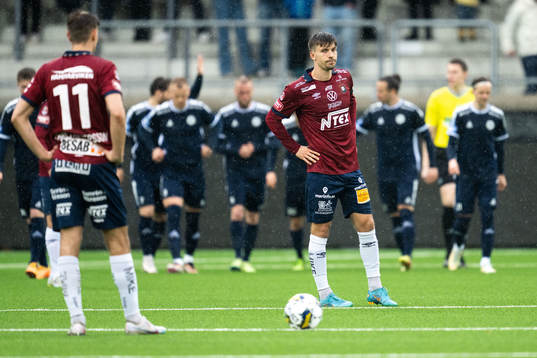 Örgrytes Daniel Paulson deppar