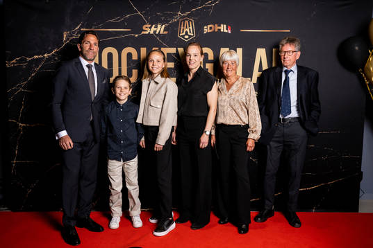 Joel Lundqvist, Frölunda med familj