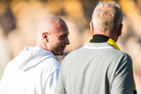 AIKs tränare Andreas Brännström och Mjällbys sportchef