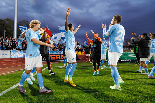 Malmö FFs spelare jublar