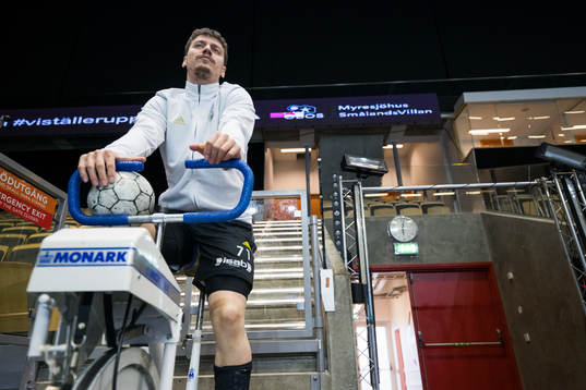 Sävehofs Elias Á Skipagøtu
