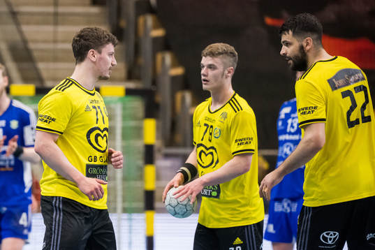 Sävehofs Elias Á Skipagøtu, Oli Mittun och Gzim Salihi