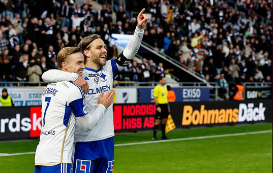 IFK Norrköpings Jacob Ortmark och Christoffer Nyman jublar