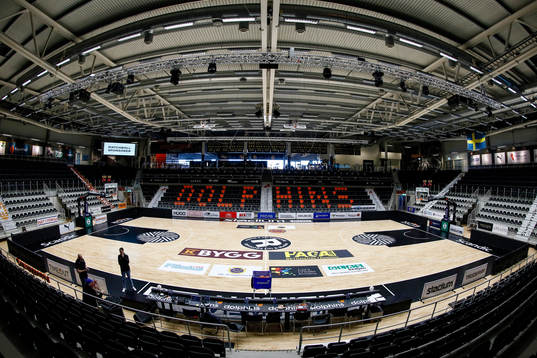 Stadium Arena före basketmatchen i herrarnas SBL mellan