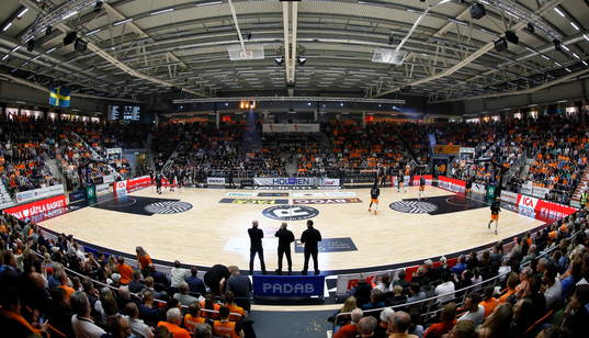 Stadium Aren före basketmatchen i herrarnas SBL mellan