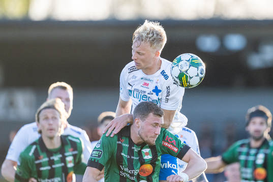 Värnamos Victor Larsson och Varbergs Niklas Dahlström