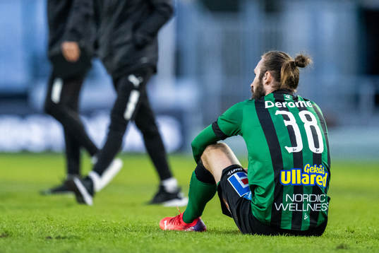Varbergs Oskar Sverrisson deppar
