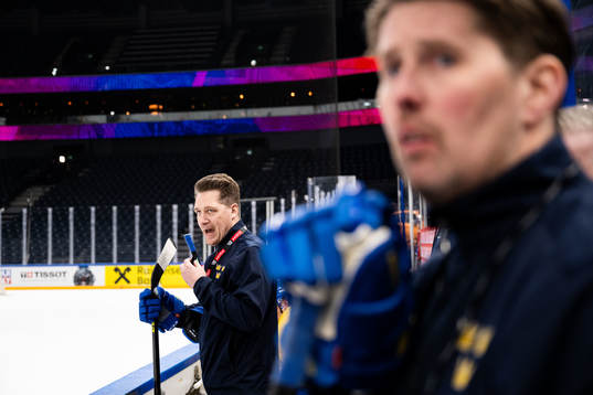 Head coach Sam Hallam and assistant coach Stefan Klockare