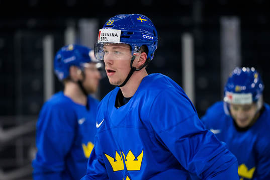 Lucas Raymond of Sweden at a practice session