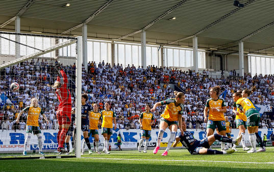 Mål 1-0 förbi IFK Norrköpings Sofia Hjern