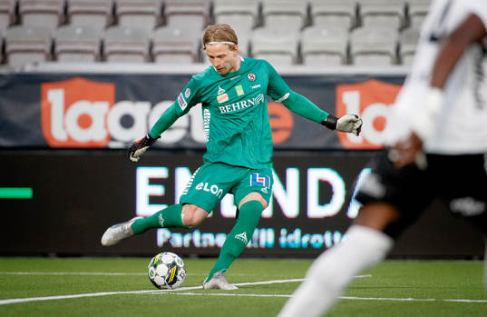 Örebros målvakt William Eskelinen