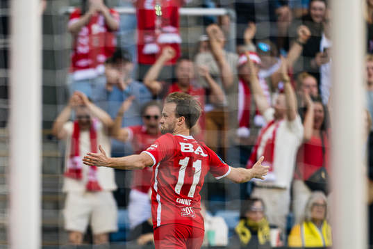 Bård Finne of Brann celebrates