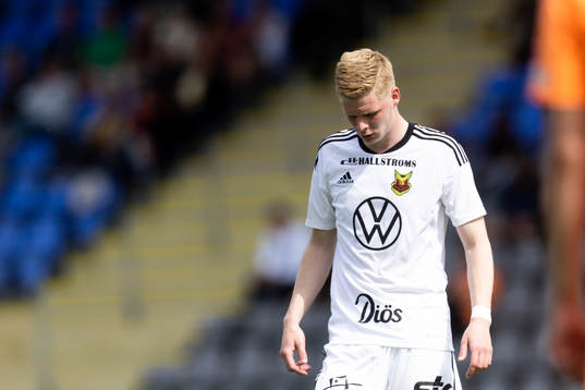 Östersunds Malcolm Stolt deppar
