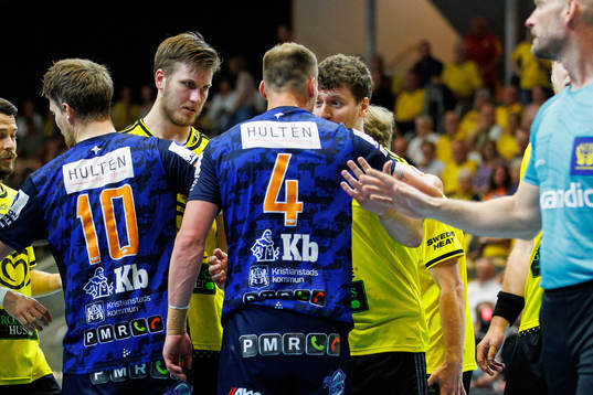 IFK Kristianstads Markus Olsson och Sävehofs Elias Á