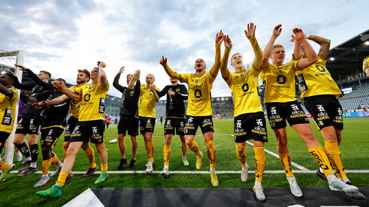 Elfsborgs spelare jublar