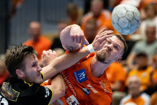 Sävehofs Pontus Brolin och IFK Kristianstads Markus Olsson