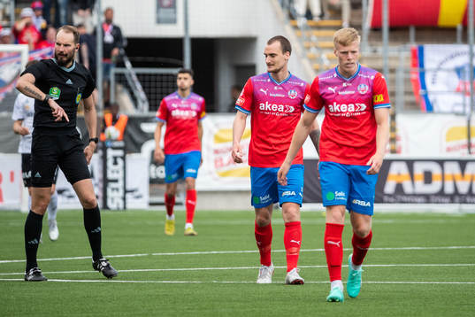Helsingborgs Emil Hellman och Adam Hellborg deppar