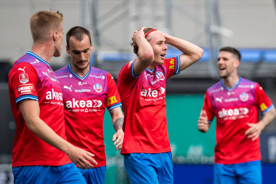 Helsingborgs Simon Bengtsson deppar