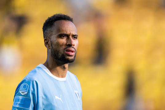 Malmö FFs Isaac Kiese Thelin deppar