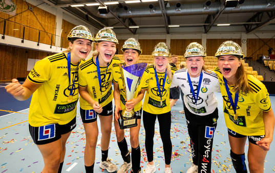 Sävehofs Irma Kocanovic, Thea Kylberg, Elin Ernelind,