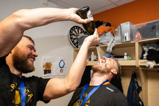 IFK Kristianstads Ludvig Åström och Alfred Ehn jublar