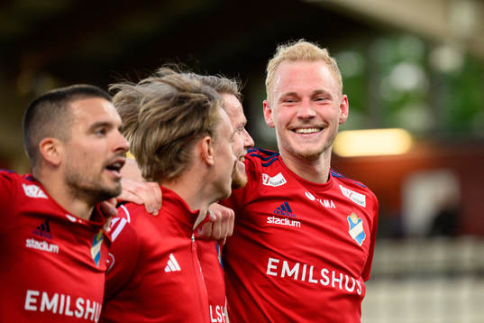 Bläddra bland fler bilder av Fotboll, Superettan, Jönköpings Södra - Öster