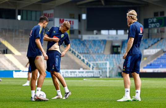 During training with the Swedish national U21 team