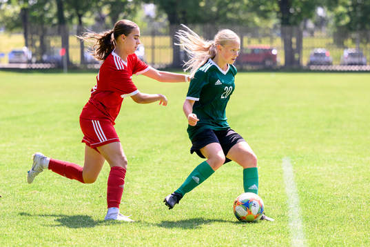 Jennifer Olofsson och Sally Nylén