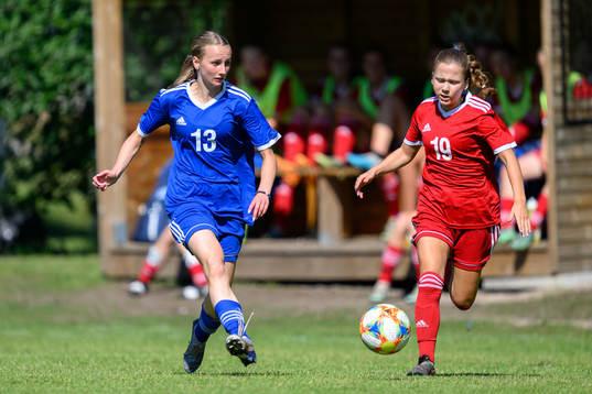Livia Tapper och Isabelle Stolt