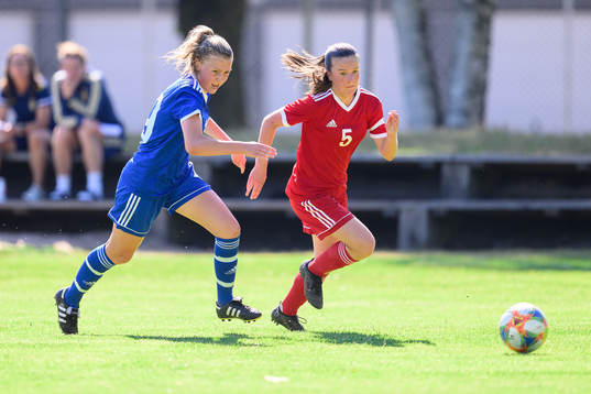 Elin Lissel och Selma Boström