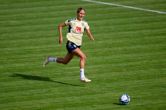 Emma Kullberg at a training session with the Swedish