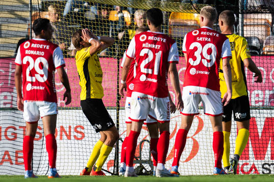 Mjällbys Tom Pettersson deppar