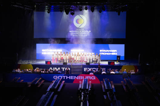 General view of the stage