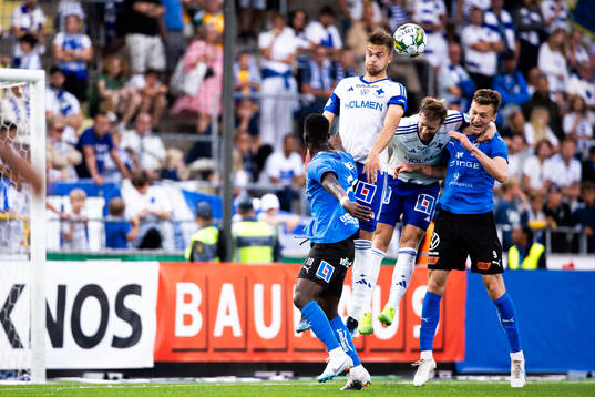 IFK Norrköpings Anton Eriksson och Niklas Gunnarsson mot