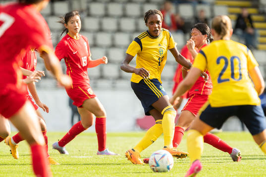 Evelyn Ijeh of Sweden