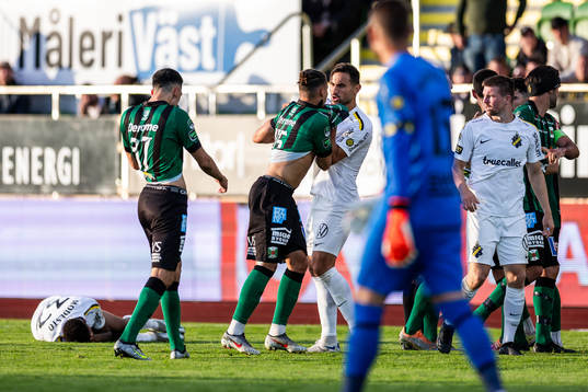 Varbergs Maxime Anne Marie Sainte och AIKs Sotirios