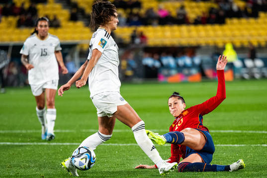 Fabiola Villalobos of Costa Rica and of Spain Jennifer